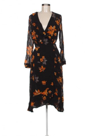 Φόρεμα In Wear, Μέγεθος M, Χρώμα Πολύχρωμο, Τιμή 52,99 €