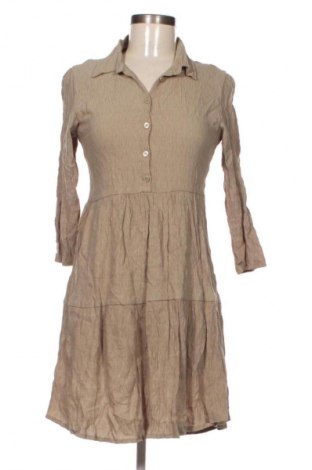 Kleid Janina, Größe M, Farbe Grün, Preis € 20,99