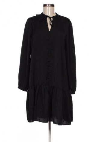 Sukienka Joe Fresh, Rozmiar M, Kolor Czarny, Cena 38,99 zł