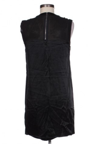 Рокля Love Moschino, Размер M, Цвят Черен, Цена 106,38 лв.