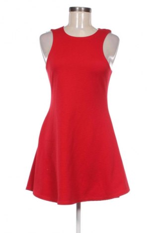 Ruha Missguided, Méret M, Szín Piros, Ár 5 799 Ft