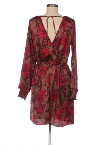 Kleid Motivi, Größe M, Farbe Mehrfarbig, Preis € 20,99
