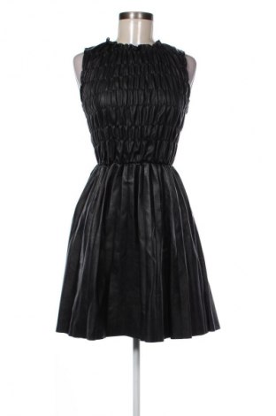Sukienka NEW COLLECTION, Rozmiar S, Kolor Czarny, Cena 110,34 zł