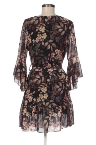 Φόρεμα NEW COLLECTION, Μέγεθος M, Χρώμα Πολύχρωμο, Τιμή 30,99 €