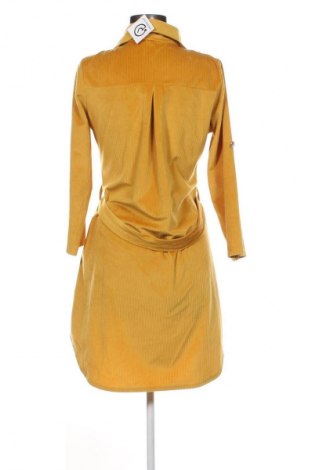 Kleid NEW COLLECTION, Größe S, Farbe Gelb, Preis € 15,99