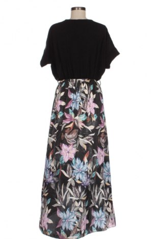 Kleid NEW COLLECTION, Größe M, Farbe Mehrfarbig, Preis € 36,99