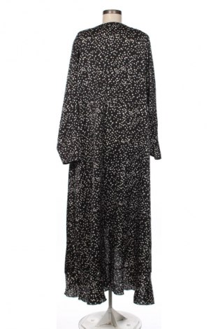 Φόρεμα New Look, Μέγεθος 3XL, Χρώμα Πολύχρωμο, Τιμή 18,99 €