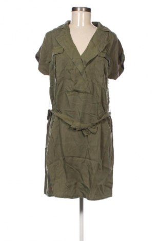 Φόρεμα Noisy May, Μέγεθος M, Χρώμα Πράσινο, Τιμή 62,99 €