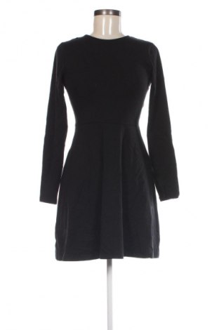 Kleid ONLY, Größe M, Farbe Schwarz, Preis € 43,99