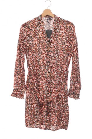 Šaty  Pieces, Velikost XS, Barva Vícebarevné, Cena  849,00 Kč
