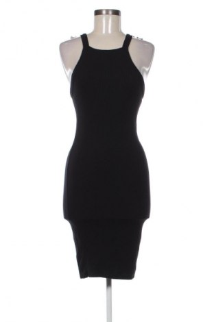 Φόρεμα Pull&Bear, Μέγεθος M, Χρώμα Μαύρο, Τιμή 11,99 €