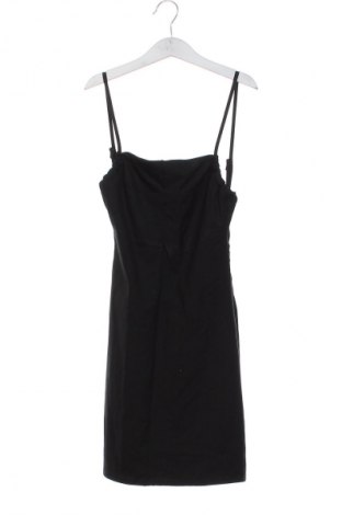 Ruha Pull&Bear, Méret XS, Szín Fekete, Ár 4 739 Ft