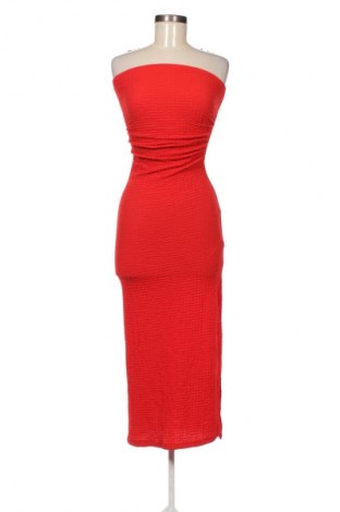 Šaty  Pull&Bear, Veľkosť M, Farba Červená, Cena  16,95 €