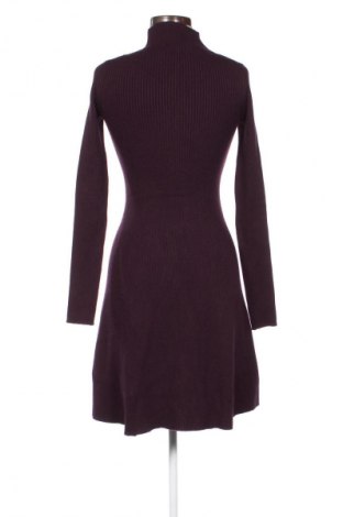 Kleid Reserved, Größe M, Farbe Lila, Preis € 9,99