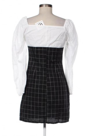 Φόρεμα SHEIN, Μέγεθος S, Χρώμα Πολύχρωμο, Τιμή 9,99 €