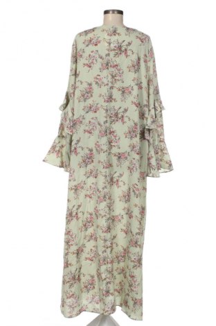 Φόρεμα SHEIN, Μέγεθος 4XL, Χρώμα Πολύχρωμο, Τιμή 18,99 €
