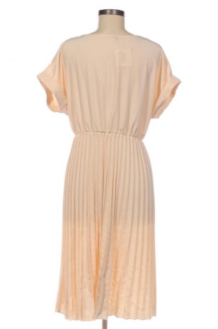 Kleid SHEIN, Größe M, Farbe Ecru, Preis 12,99 €