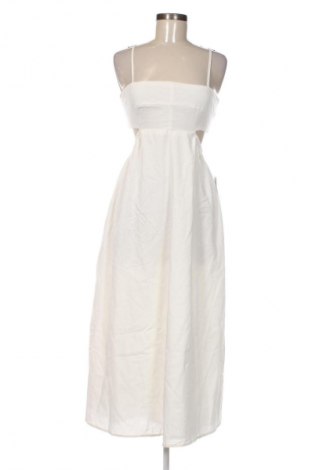 Kleid ST MRLO, Größe M, Farbe Weiß, Preis € 132,99