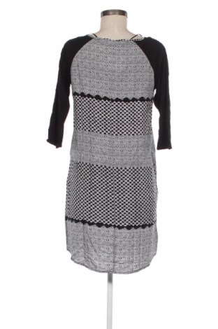 Rochie Saint Tropez, Mărime M, Culoare Multicolor, Preț 126,32 Lei