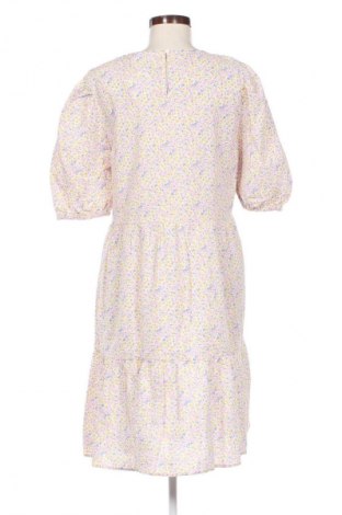 Kleid Sisters Point, Größe L, Farbe Mehrfarbig, Preis € 20,99
