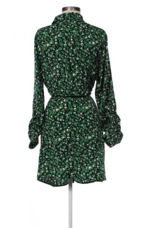 Kleid Sisters Point, Größe L, Farbe Mehrfarbig, Preis 13,99 €