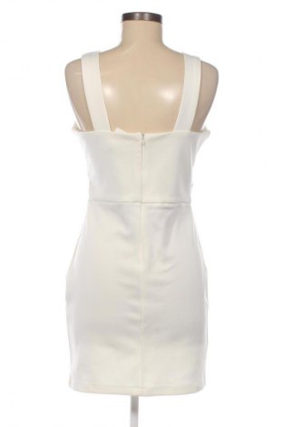 Kleid Sisters Point, Größe L, Farbe Weiß, Preis 55,24 €