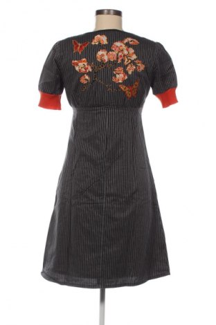 Kleid St-Martins, Größe M, Farbe Mehrfarbig, Preis € 24,55