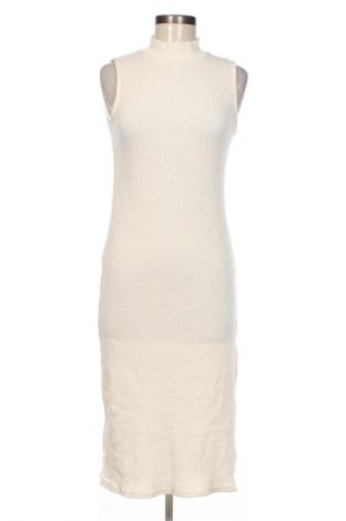 Ruha Stradivarius, Méret L, Szín Ekrü
, Ár 8 339 Ft