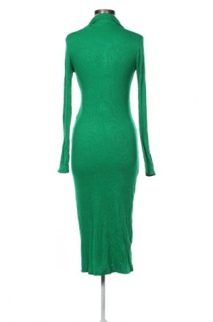 Φόρεμα Stradivarius, Μέγεθος L, Χρώμα Πράσινο, Τιμή 30,99 €