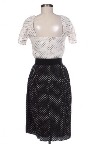Sukienka TWINSET, Rozmiar M, Kolor Kolorowy, Cena 255,76 zł