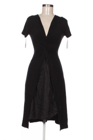 Sukienka TWINSET, Rozmiar M, Kolor Czarny, Cena 462,99 zł