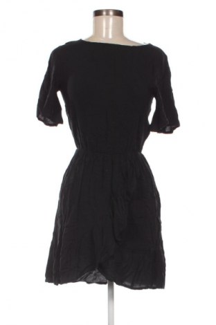Šaty  Tezenis, Velikost S, Barva Černá, Cena  339,00 Kč