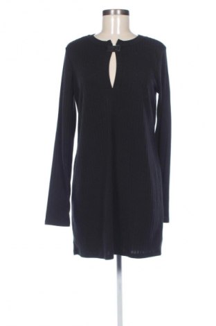Ruha Tezenis, Méret M, Szín Fekete, Ár 6 229 Ft