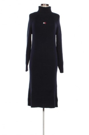 Рокля Tommy Jeans, Размер L, Цвят Син, Цена 144,99 лв.
