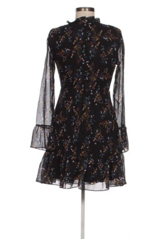 Rochie Trendyol, Mărime M, Culoare Multicolor, Preț 163,99 Lei