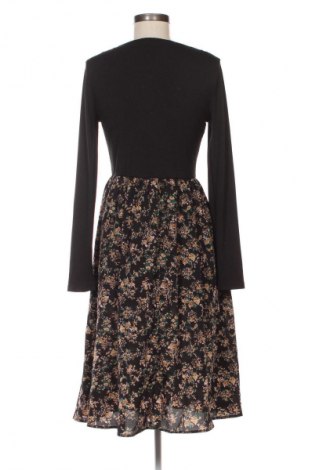 Kleid Unbranded, Größe M, Farbe Mehrfarbig, Preis 8,99 €