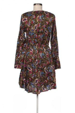 Rochie VILA, Mărime M, Culoare Multicolor, Preț 210,99 Lei