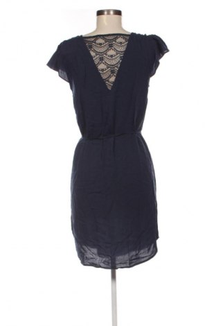 Kleid VILA, Größe M, Farbe Blau, Preis 53,99 €