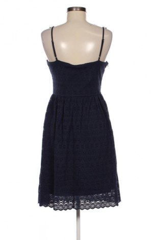 Kleid VILA, Größe M, Farbe Blau, Preis € 37,99