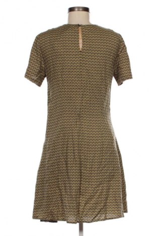 Kleid Vero Moda, Größe M, Farbe Mehrfarbig, Preis € 25,99