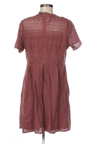 Kleid Vero Moda, Größe XL, Farbe Aschrosa, Preis € 40,99