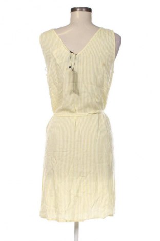 Šaty  Vero Moda, Velikost M, Barva Vícebarevné, Cena  899,00 Kč