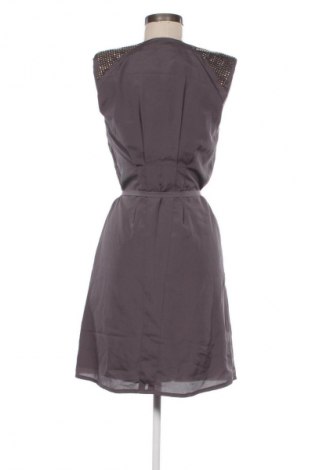 Šaty  Vero Moda, Velikost S, Barva Šedá, Cena  342,00 Kč