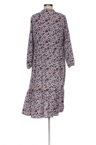 Kleid Vero Moda, Größe M, Farbe Mehrfarbig, Preis € 23,99