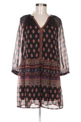 Рокля Vero Moda, Размер S, Цвят Многоцветен, Цена 27,99 лв.