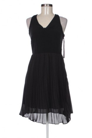 Šaty  Vero Moda, Velikost S, Barva Černá, Cena  926,00 Kč