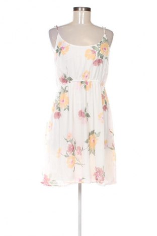 Kleid Vero Moda, Größe M, Farbe Mehrfarbig, Preis € 43,99