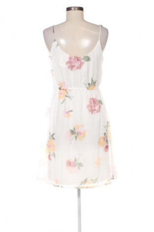 Kleid Vero Moda, Größe M, Farbe Mehrfarbig, Preis € 43,99