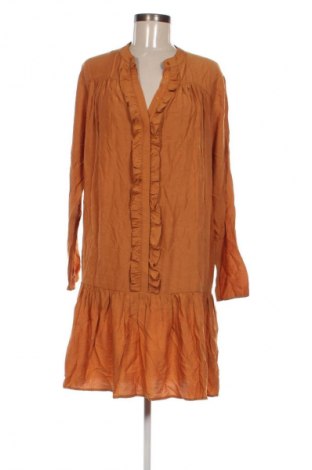 Kleid White, Größe M, Farbe Braun, Preis € 32,99