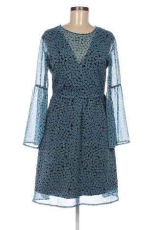 Kleid Y.A.S, Größe M, Farbe Mehrfarbig, Preis € 57,99